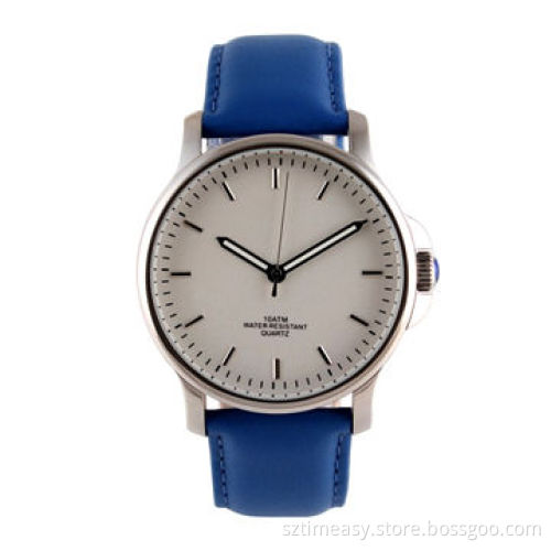Classic Watch with Comfortable Leather Band
